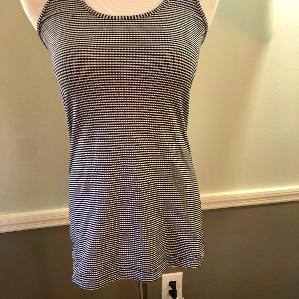 Lululemon Racer Back Basic Tank Gingham Print Siz… - image 2